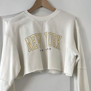 Lazy Sunday New York Cropped Sweatshirt Size Large